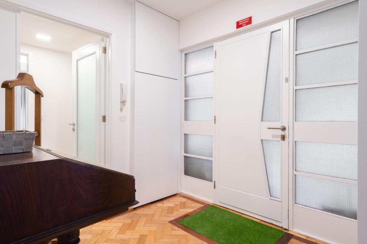 Host Wise - Spacious Fresh Flat W Terrace - Near Sea Espinho  Ngoại thất bức ảnh