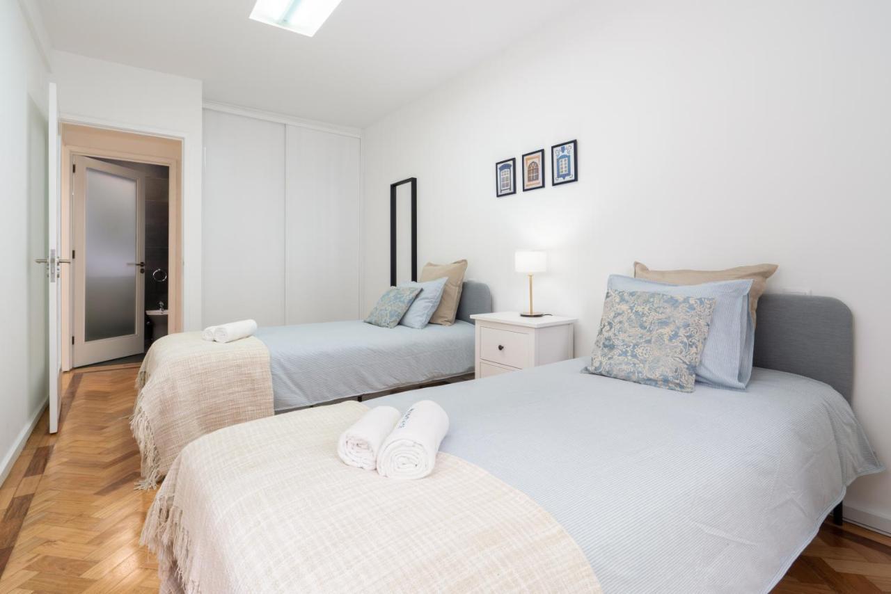 Host Wise - Spacious Fresh Flat W Terrace - Near Sea Espinho  Ngoại thất bức ảnh